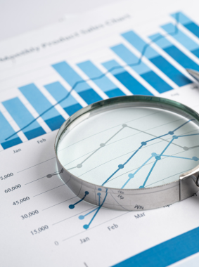 A graph showing increased ROI from a strategic financial services marketing plan.